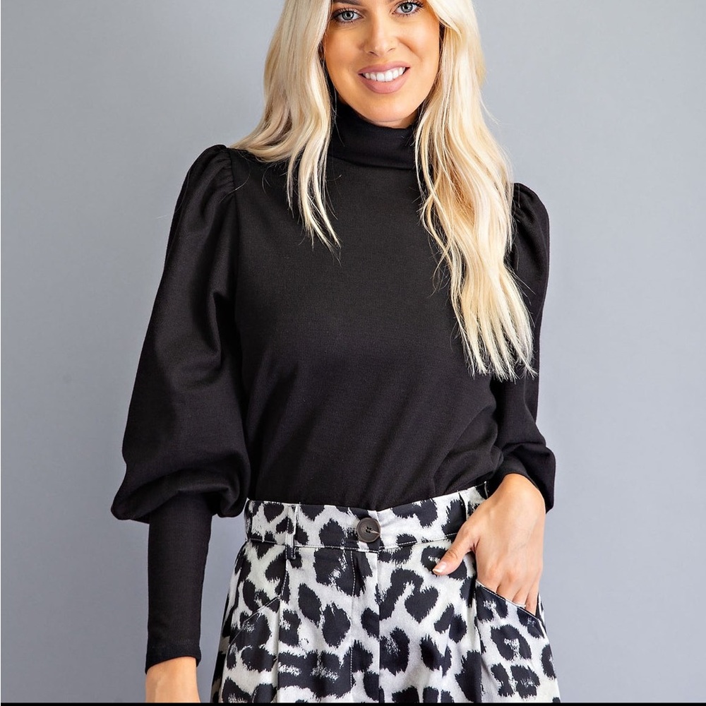 Turtleneck black sweater NWT